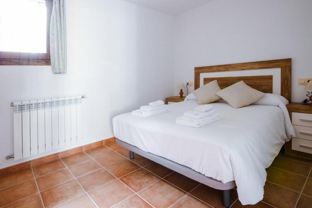 Hostal Antiguo Hospital Linares de Mora Dış mekan fotoğraf