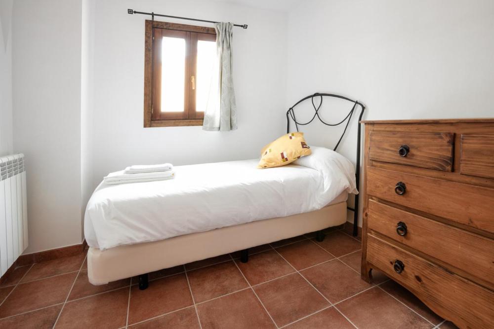 Hostal Antiguo Hospital Linares de Mora Dış mekan fotoğraf