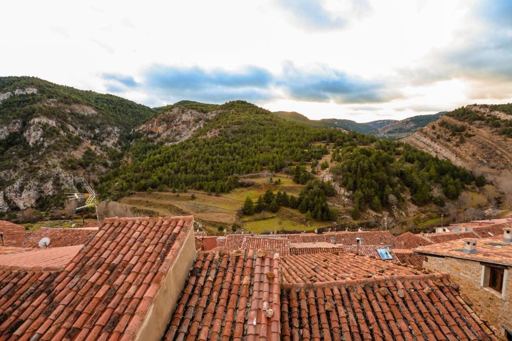 Hostal Antiguo Hospital Linares de Mora Dış mekan fotoğraf