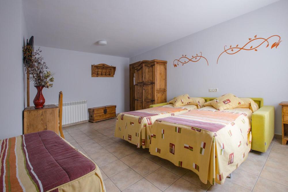 Hostal Antiguo Hospital Linares de Mora Dış mekan fotoğraf