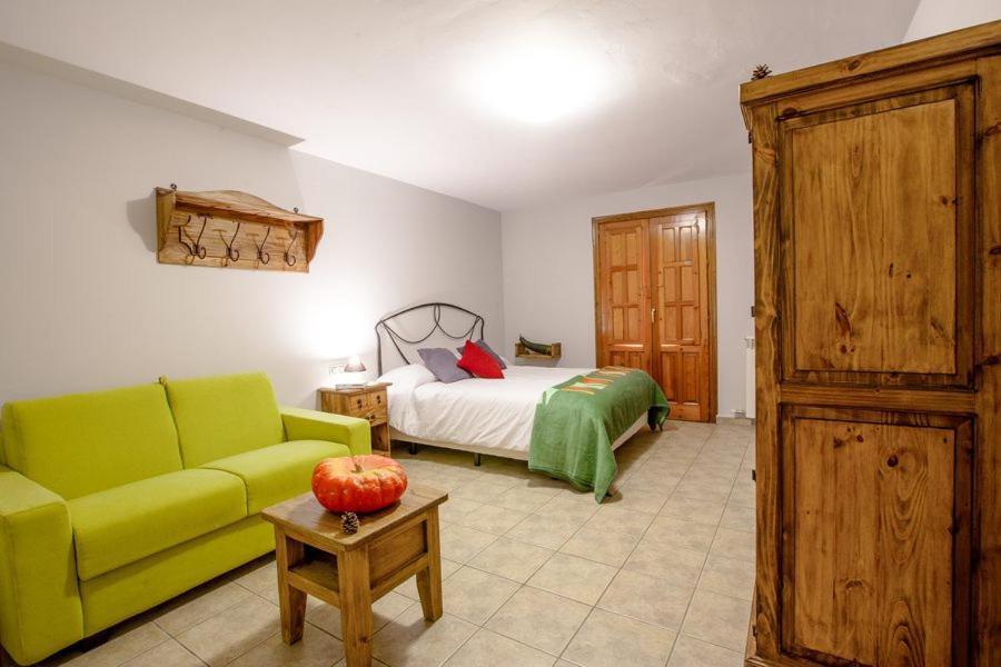 Hostal Antiguo Hospital Linares de Mora Dış mekan fotoğraf