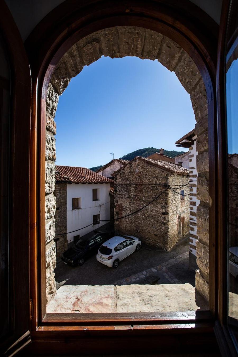 Hostal Antiguo Hospital Linares de Mora Dış mekan fotoğraf