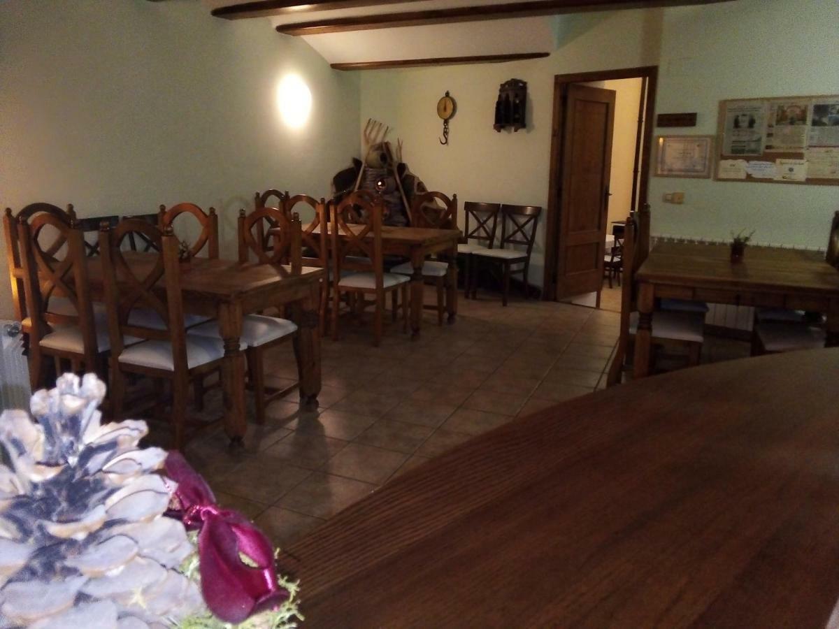 Hostal Antiguo Hospital Linares de Mora Dış mekan fotoğraf